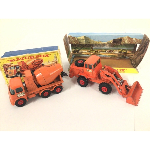 171 - A Collection Of Matchbox Toys The Royal Wedding 1981 Bus 17 The Londoner Cargo Hauler And Pallet Loa... 