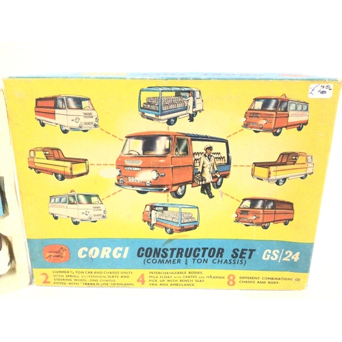 20 - A Boxed Corgi Gift Set #29 Constructor Set GS/24.Bench Missing.