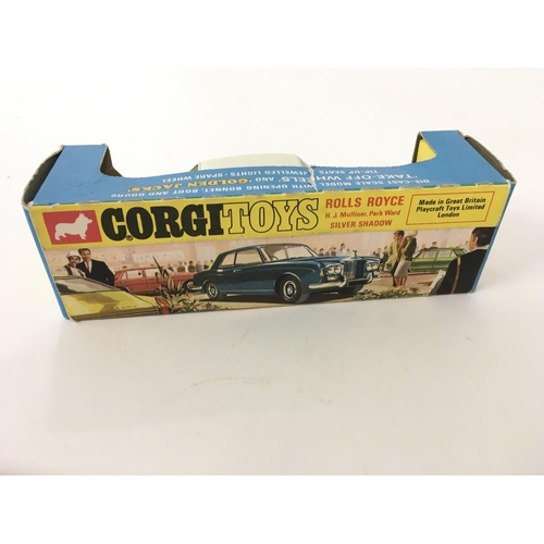 22 - Boxed Corgi diecast car 273. ROLLS ROYCE milliner Silver Shadow. GOLDEN JACKS take off wheels Torn b... 