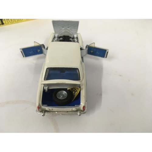 22 - Boxed Corgi diecast car 273. ROLLS ROYCE milliner Silver Shadow. GOLDEN JACKS take off wheels Torn b... 