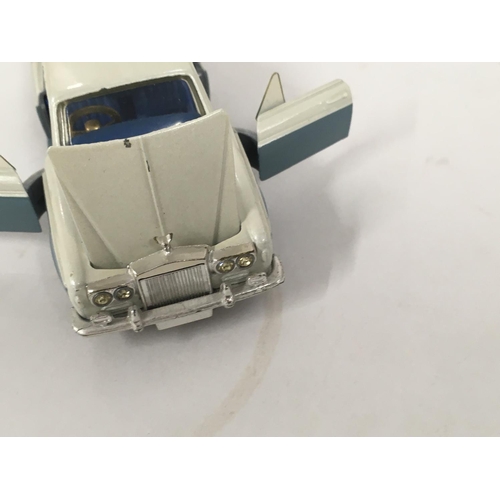 22 - Boxed Corgi diecast car 273. ROLLS ROYCE milliner Silver Shadow. GOLDEN JACKS take off wheels Torn b... 