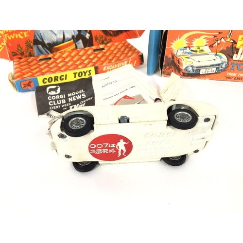 33 - A Boxed Corgi James Bond Toyota 2000GT #336. No Secret Instructions or Rockets. Pen marks on box.