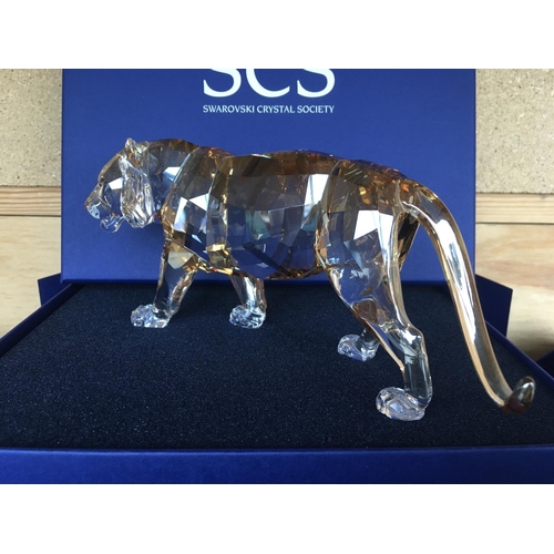 1112 - A Swarovski Tiger Figure from the Endangered Wildlife series. In fitted box with certificate of auth... 