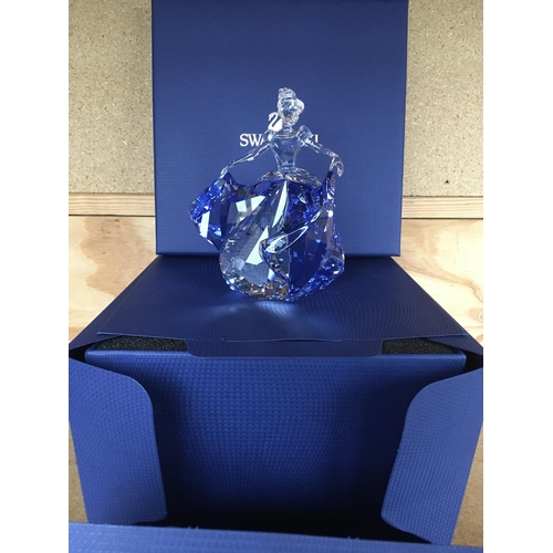 1144 - A large boxed Swarovski Cinderella at the ball figurine 2015. No obvious damage or restoration