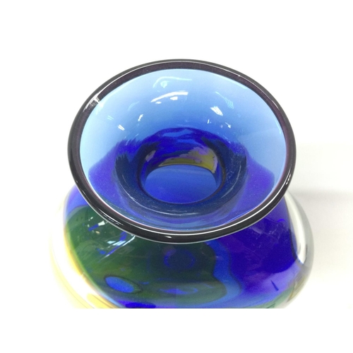 1216 - Italina glass art vase, 22cm tall. Postage category D