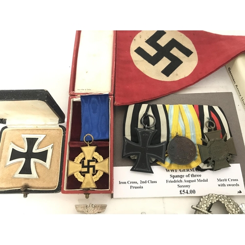 1665 - A Collection of Nazi militaria including medals (Iron Cross 2nd class Prussia, WW1 Spange of Three F... 