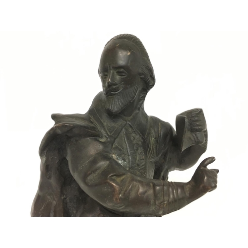 914 - A late 19th century bronze figure of William Shakespeare, 32cm tall.