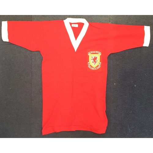1056 - Wales 1960 Cliff Jones Match Worn Football Shirt: Red short sleeve excellent condition number 11 shi... 