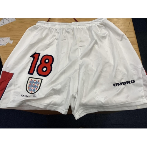 mens england football shorts