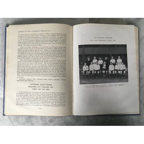 122 - Tottenham 1946 History Football Book: Sought after book by Wagstaffe Simmons as usual with no dust j... 