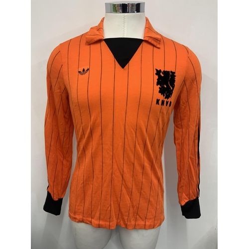 17 - 1982 Holland Netherlands Match Worn Football Shirt: Stunning orange with black pin stripes long slee... 