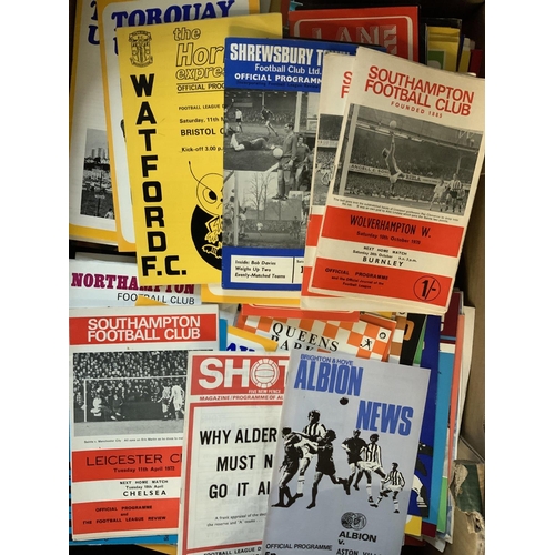 189 - 1970s Football Programmes: 3 large boxes with a wide variety of teams in good condition. (est 1200+)