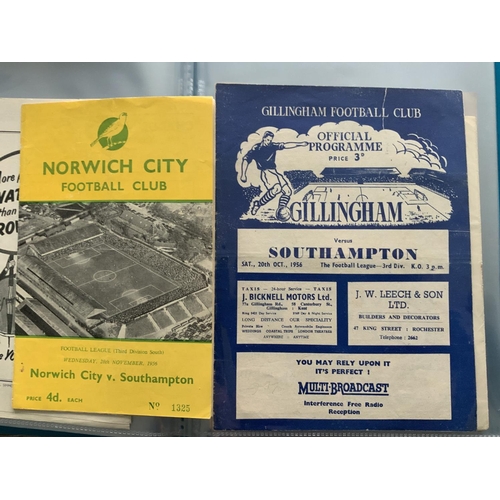 196 - Southampton 1950s Sets Of Football Programmes: 56/57 home and away to include 40 League, 4 FA Cup an... 