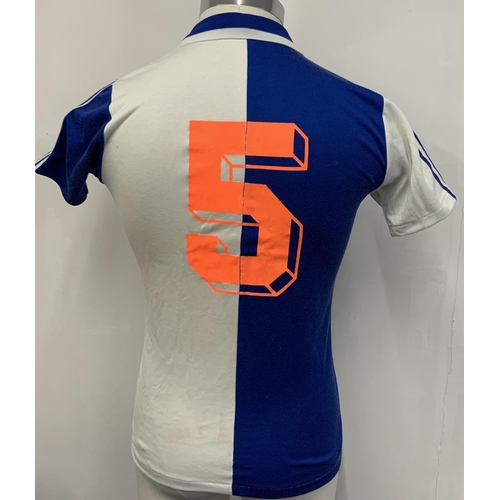 27 - 81/82 Grasshoppers Zurich Match Worn UEFA Cup Football Shirt: Blue and white short sleeve number 5 s... 