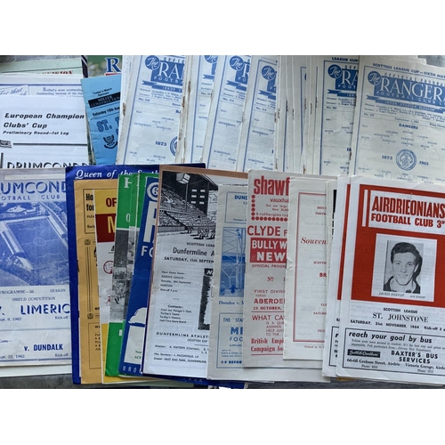 386 - 1960s Scottish Football Programmes: 55 from 1961 to 1966 from 18 different clubs. There are around 2... 