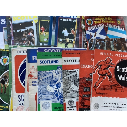 387 - Scottish International Home Football Programmes: 16 pre 1970 with the rest 70s and 80s. Overall good... 