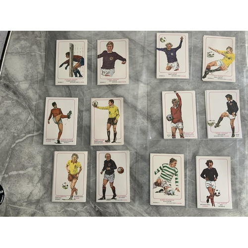 442 - Scottish Daily Express Football Card Set: Hard to obtain full set of 24 1970s Scotcards in excellent... 