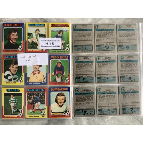 445 - Topps 1975 Scottish Footballers Football Card Set: Complete of all hard to obtain 88 cards in excell... 