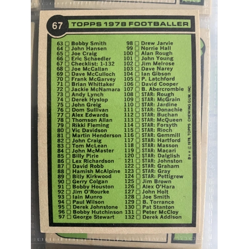 448 - Topps 1978 Scottish Footballers Football Card Set: Complete of all hard to obtain Green Backs. 132 c... 