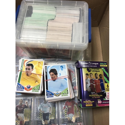 470 - Match Attax Football Cards: Nearly 1000 in a box from various seasons plus an album. Instructions to... 