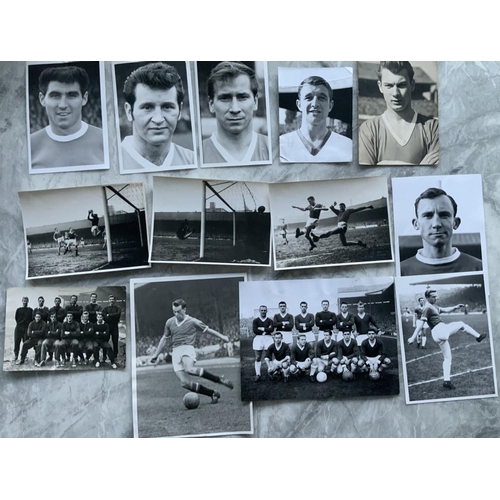 540 - 1950s + 1960s Manchester United Football Press Photos: Majority 1958 - 1962 and all press photos wit... 