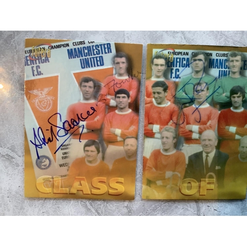 542 - Manchester United 1968 European Cup Final Signed Football Cards: 9 Futera cards all named the Class ... 