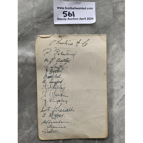 561 - 1930 - 1931 Charlton Football Autographs: Page removed from autograph book consisting of 12 players ... 