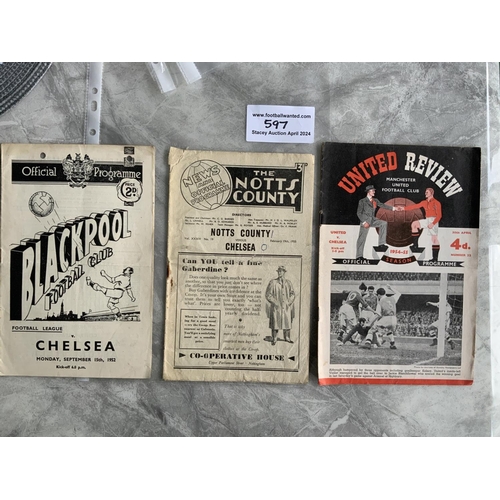 597 - Chelsea 1950s Football Programmes: 14 homes from 1952 to 1960 the oldest one having punch holes. 5 a... 