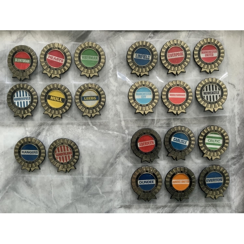 654 - Tudor Crisps Set Of Football Badges: Very rare complete set of 20 very large rosette style pin badge... 