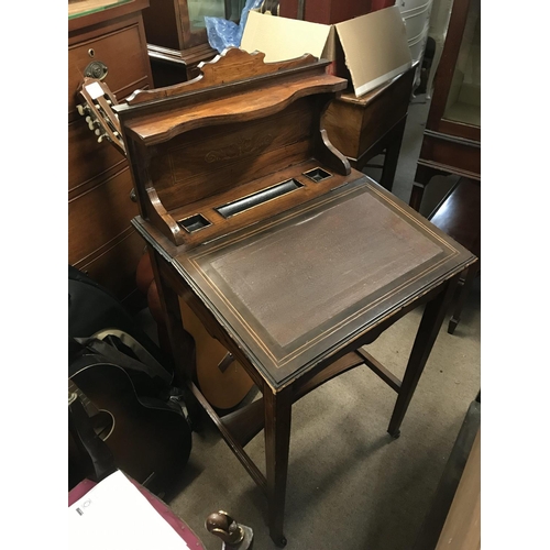 1360 - An Edwardian inlaid design rosewood writing desk , dimensions 48x52x98