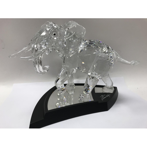 1046 - A very large cased Swarovski limited edition 2006 Elephant 01635/10000, with stand and Certificate o... 