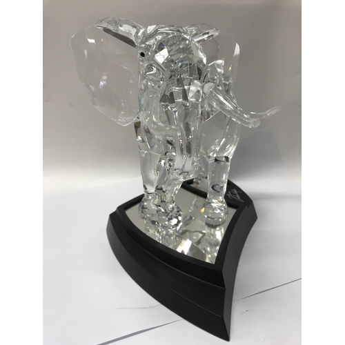 1047 - A cased Swarovski limited edition Elephant with stand. 01962/10000, together with Certificate of Aut... 