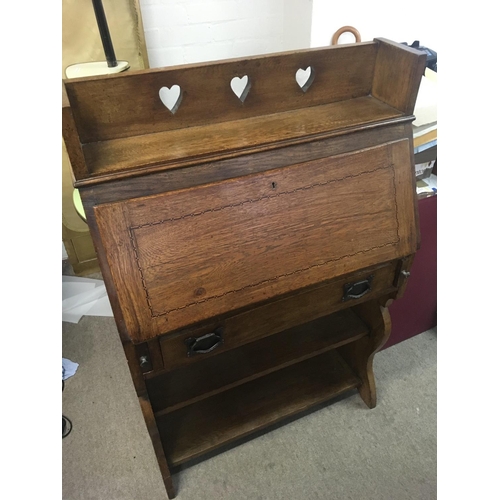 1219 - A mahogany Bureau with carved heart design. dimensions 30x73x112cm