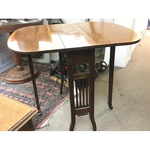 1266 - A mahogany drop leaf table with inlaid design, dimensions 60x72x60cm