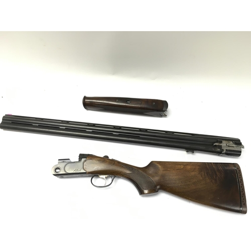 1598 - Baretta 682 rare black super sport 12g over under shotgun. 28inch barrel with multi chock and ejecto... 