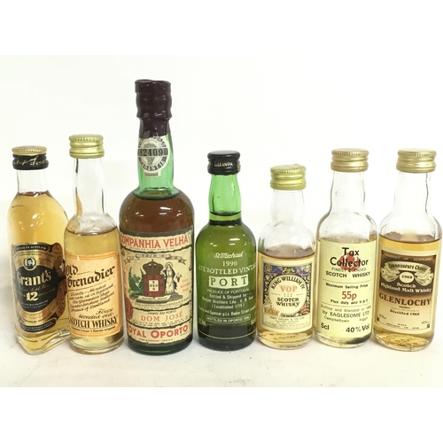 1914 - A collection of Whisky miniatures including Pigs Nose, Classon Der Gute, Bunnahabhain, Old Grenadier... 