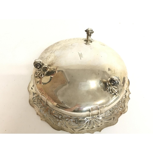 752 - An early 20th century silver hallmarked Manoah Rhodes & Sons fruit bowl. 28cm in diameter. Postage c... 