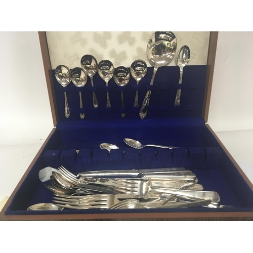 769 - A collection of interesting cutlery from the 1939 New York World Tray Fair a silver Art Nouveau spoo... 