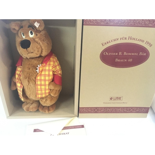 339 - A Boxed Steiff Oliver B. Bommel. #657955. Exclusive to Holland 1998.