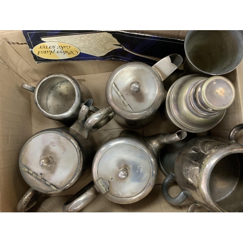 849 - A good collection of silver and silver plated items. (D)