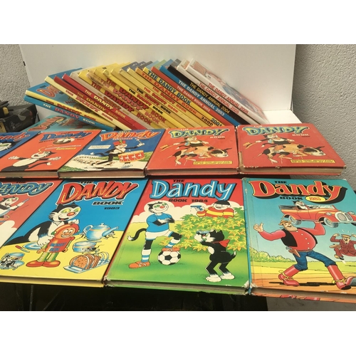 105 - A collection in excess of 30 DANDY annuals dated from 1972 to 2005 in varying states of condition..M... 