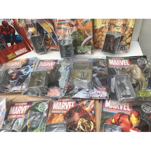 107 - A group of 25 Eaglemoss magazines in The Classic Marvel figurine collection numbers 1 to 25. With th... 