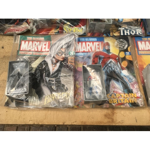 107 - A group of 25 Eaglemoss magazines in The Classic Marvel figurine collection numbers 1 to 25. With th... 