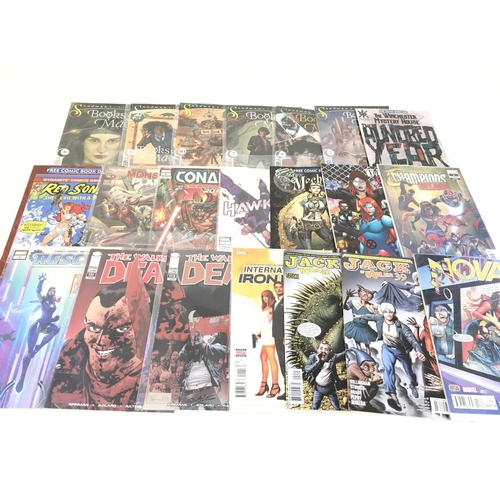 113 - A box containing approximately 200 comics. Various titles to include Marvel. No reserve.