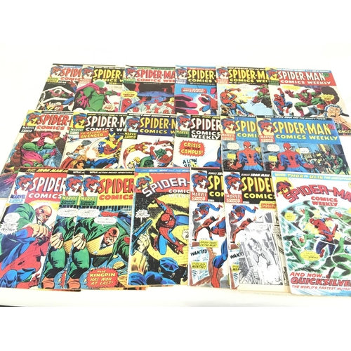 129 - A box containing approximately 150 comics. Mostly made up of Spiderman titles. No reserve.