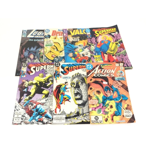 140 - A box containing approximately 100 comics. Various titles to include marvel and DC.