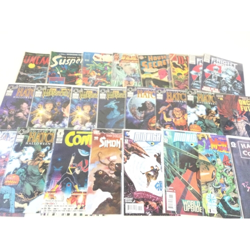 31 - A box containing approximately 175 comics. Various titles to include DC and Marvel.