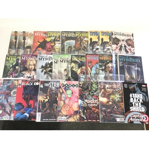 52 - A box containing approximately 200 comics of various variants. No reserve.