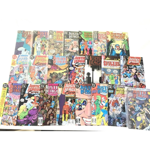 68 - A box containing approximately 220 comics. Various titles including Marvel and DC. No reserve.