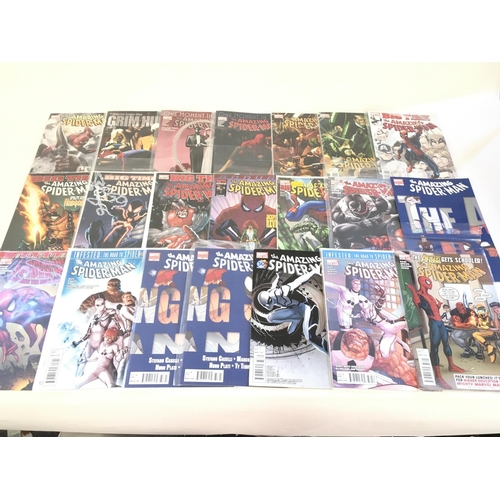 86 - A box containing approximately 220 comics. Various titles to include Marvel. No reserve.